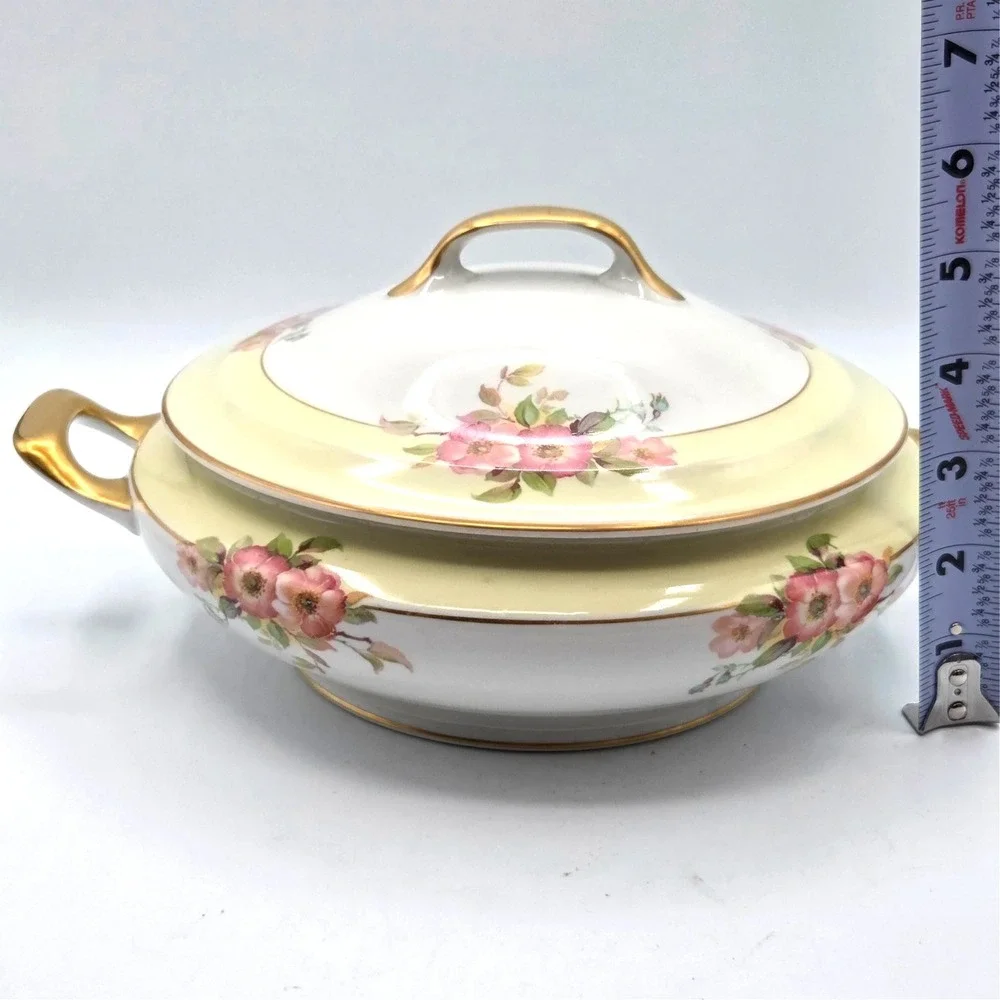 Jackson China Floral Covered Casserole Dish with‎ Lid Gold Rim VINTAGE